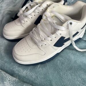 Off-White Kids Sneakers in White and Dark Blue 36 unisex
